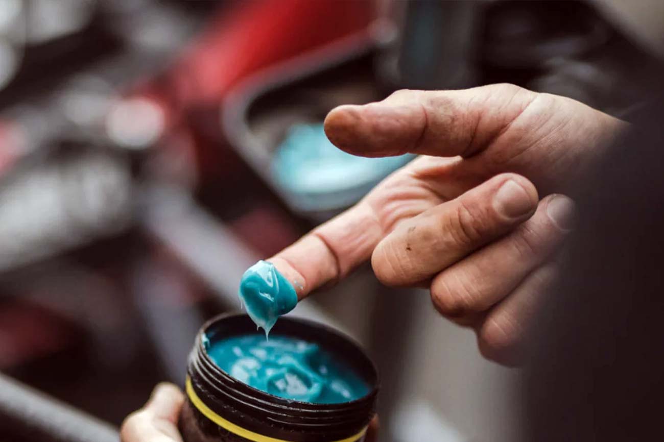 在极端条件下提供可靠性能